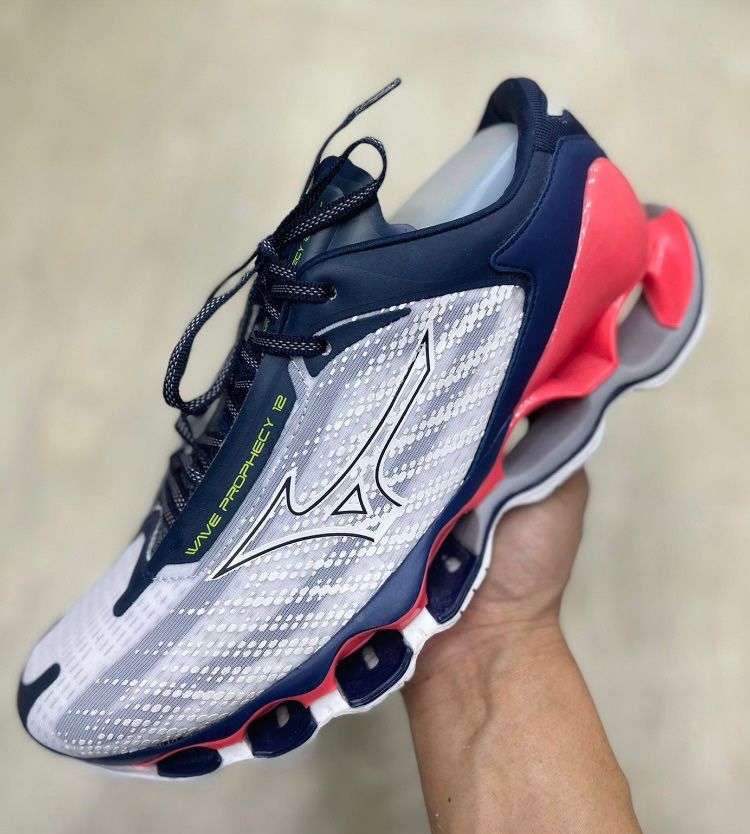 Mizuno Prophecy 12