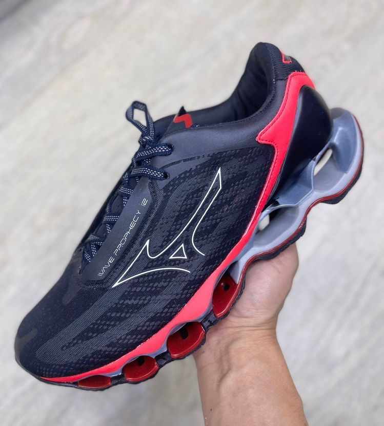 Mizuno Prophecy 12